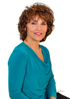 Beth-0379